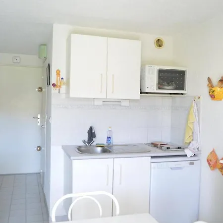 Апартаменты Cap D'agde, 2 Pieces, 4 Personnes - Fr-1-249-173 Агд